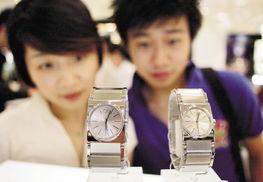 国产小情侣,甜蜜爱情故事演绎青春风采  第2张